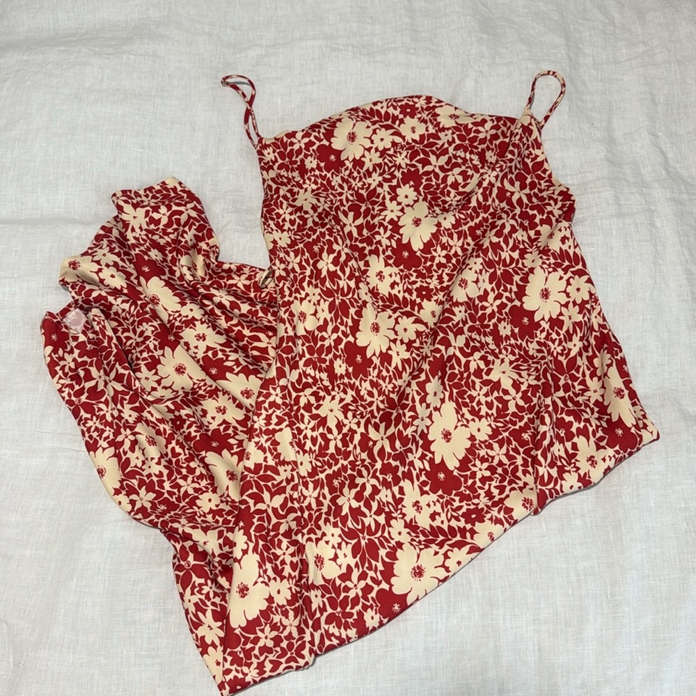 RESA Red and Cream Floral Midi Dress - Picture 3 of 3